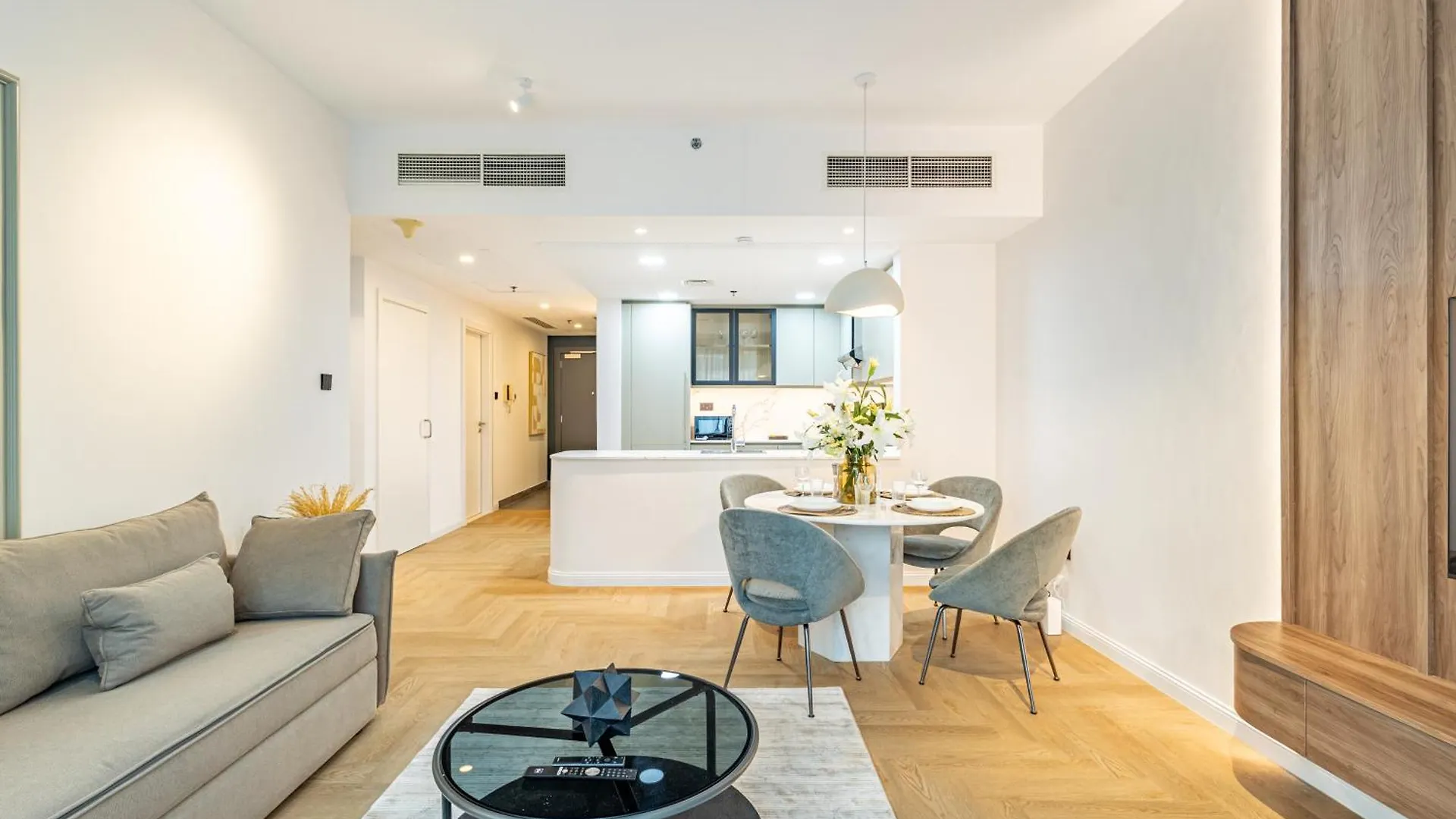Luxurious - Ultra Modern - Premium Design - 5 Min Walk From Burj Khalifa - Heart Of Dubai Downtown - Dubai Opera Views Διαμέρισμα 0*,