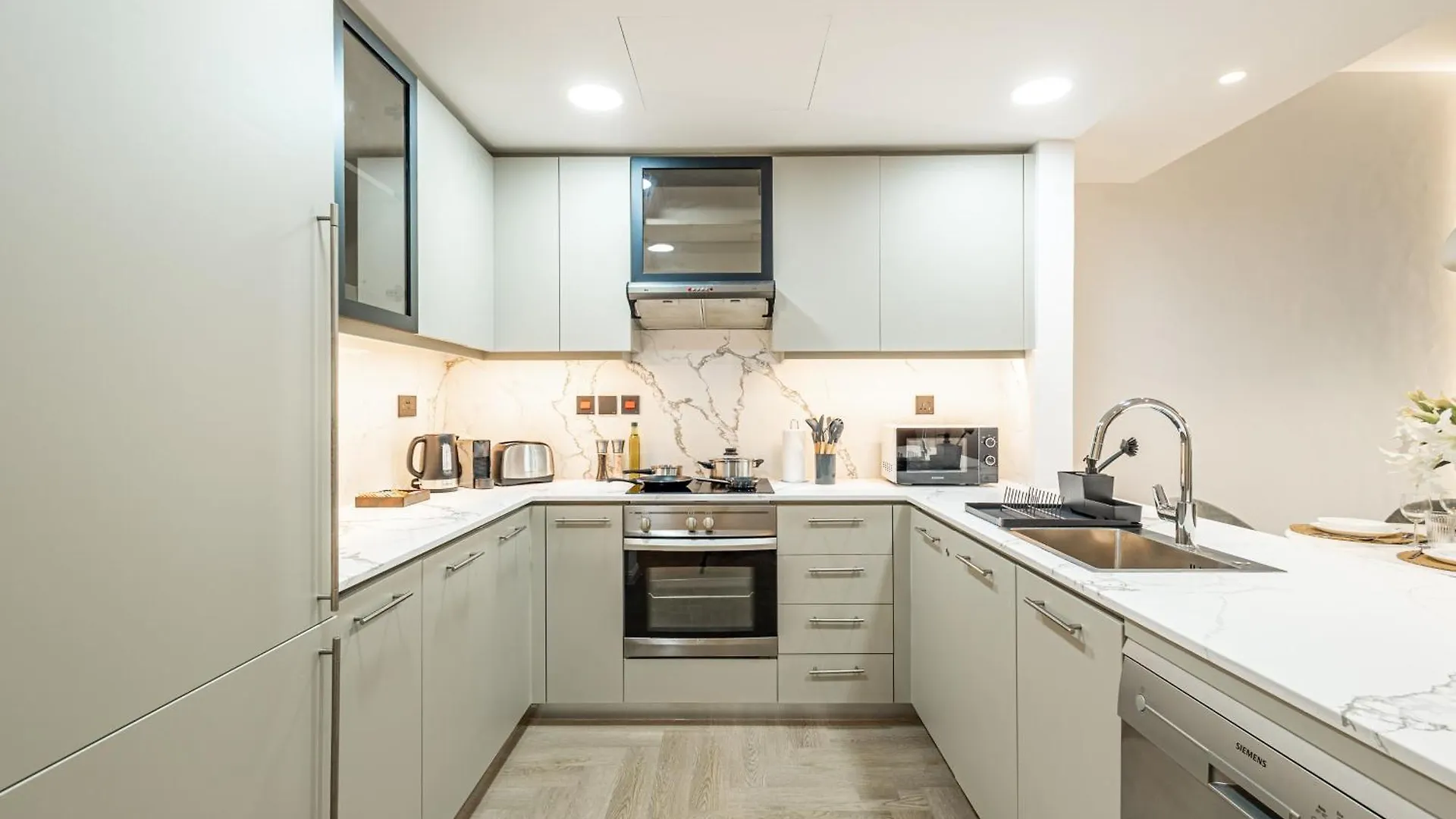 Luxurious - Ultra Modern - Premium Design - 5 Min Walk From Burj Khalifa - Heart Of Dubai Downtown - Dubai Opera Views Διαμέρισμα Ηνωμένα Αραβικά Εμιράτα