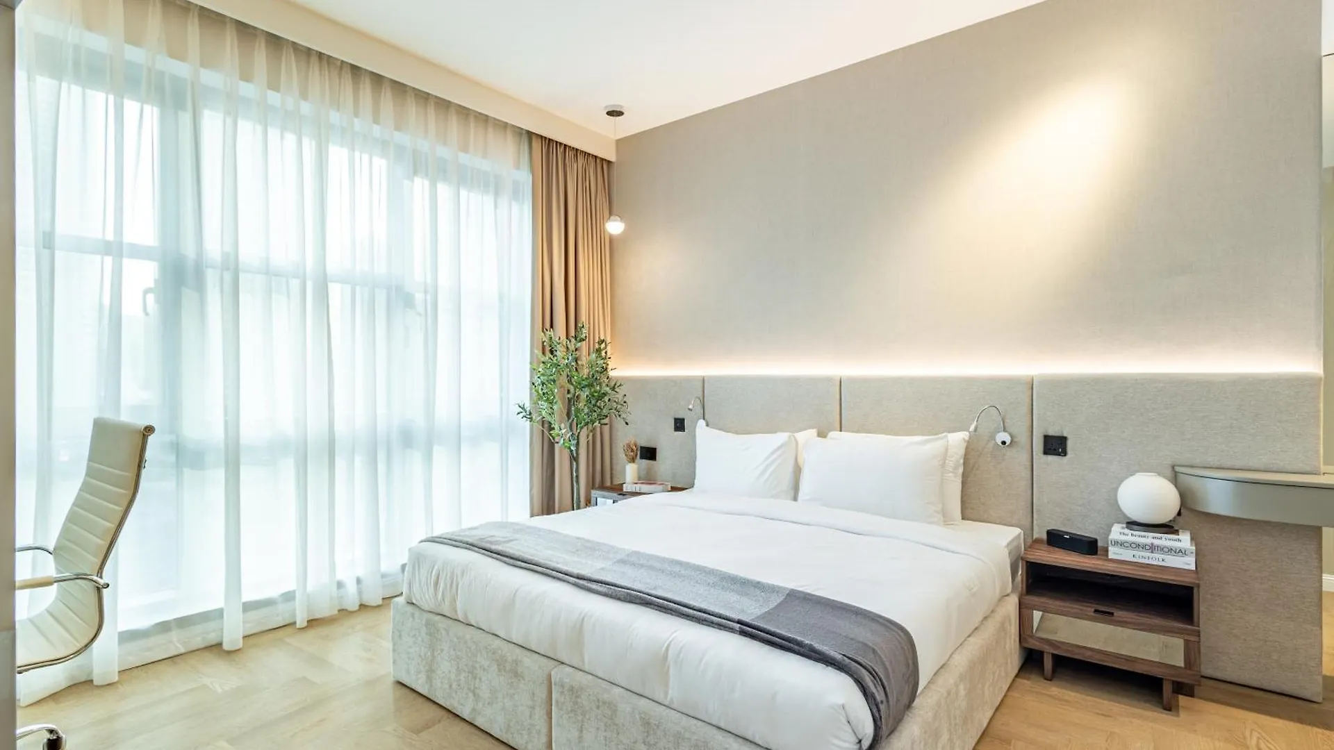 Luxurious - Ultra Modern - Premium Design - 5 Min Walk From Burj Khalifa - Heart Of Dubai Downtown - Dubai Opera Views Διαμέρισμα