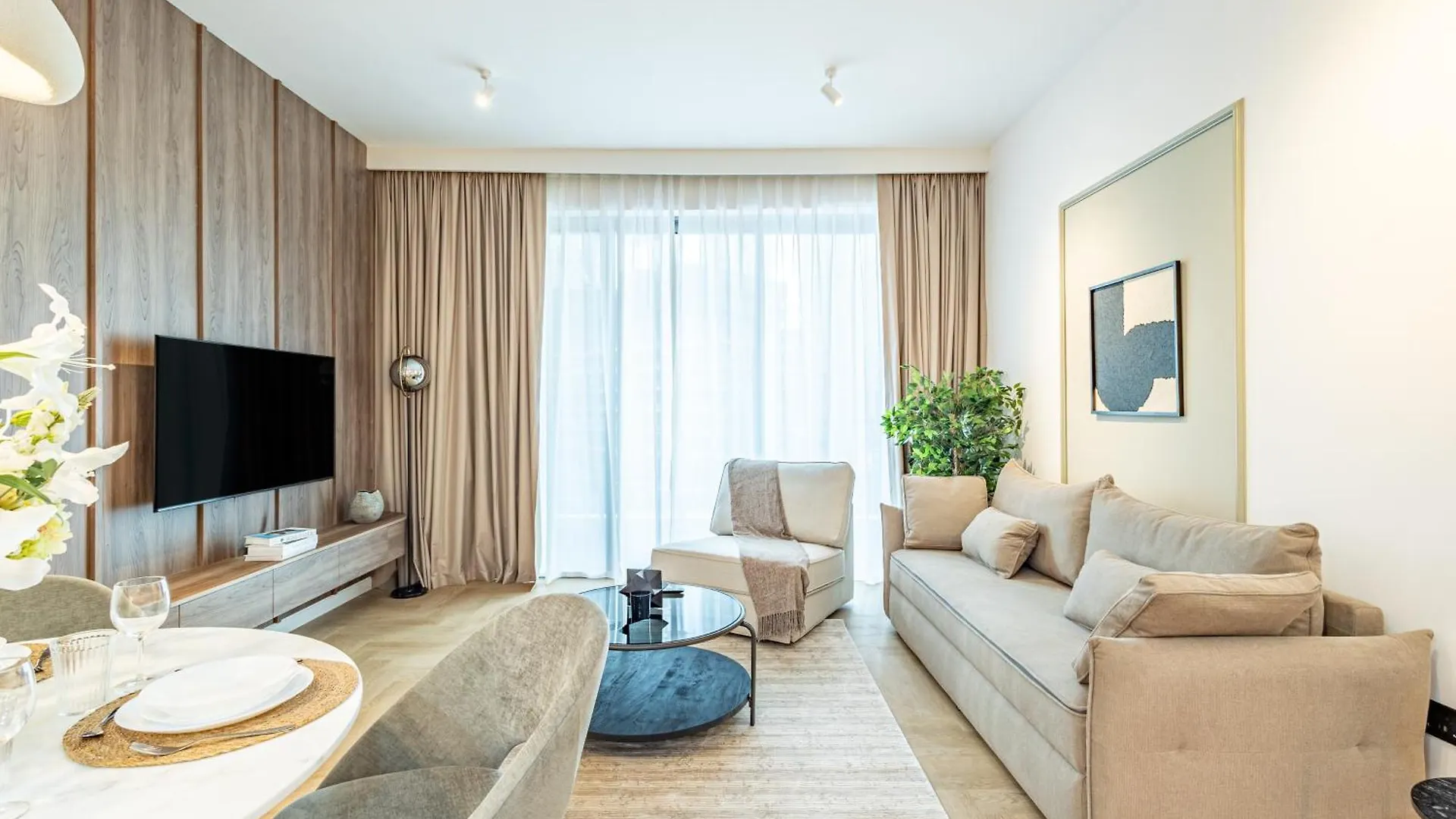 Luxurious - Ultra Modern - Premium Design - 5 Min Walk From Burj Khalifa - Heart Of Dubai Downtown - Dubai Opera Views Apartment 0*,
