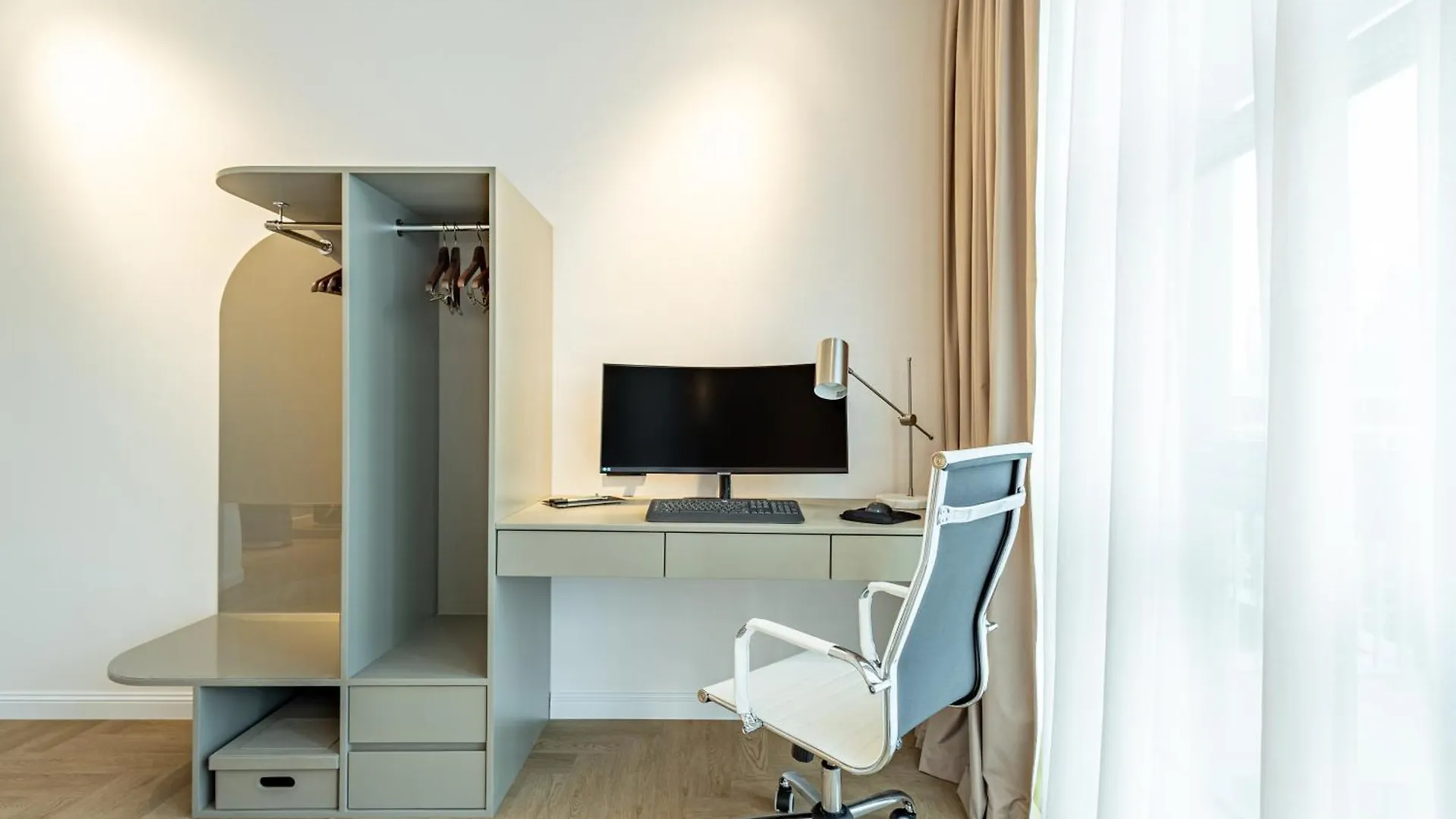 Luxurious - Ultra Modern - Premium Design - 5 Min Walk From Burj Khalifa - Heart Of Dubai Downtown - Dubai Opera Views Apartment